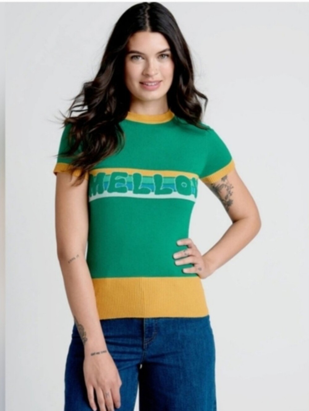 NWT Bright & Beautiful 70s Inspired Short Sleeve Knit Top